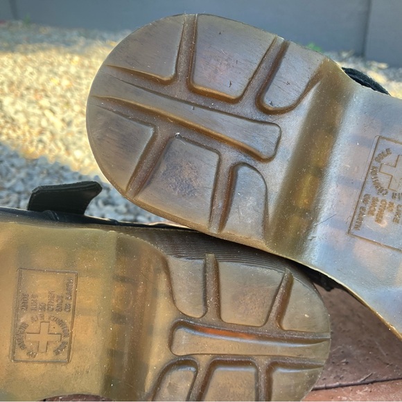 Dr. Martens vintage Mary Jane’s (style #12277) - Picture 6 of 10